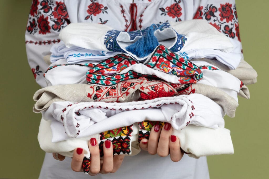Цікаві факти про вишиванку дітям Анелок